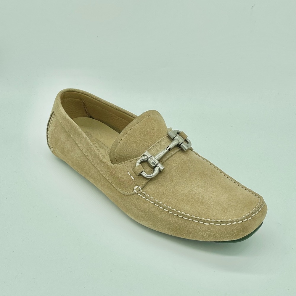NWT Salvatore Ferragamo (Completely NEW)